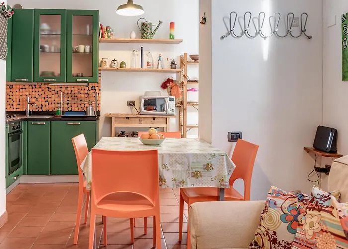 GardenHouseFirenze Familiare a 10 min dal centro,possibilità parcheggio-Careggi